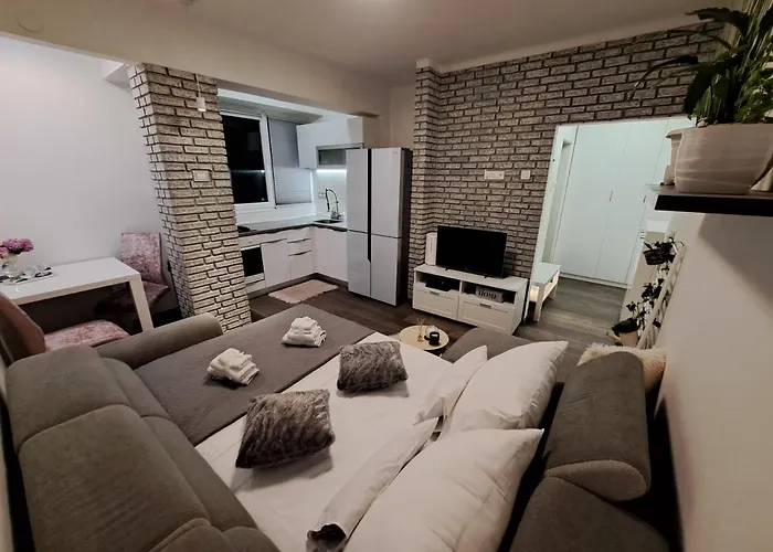 Studio Apartman Natasha